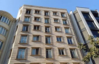 کامرانیه جنوبی 175متر 3خواب رو به آفتاب