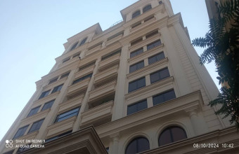 فرمانیه شرقی 430متر 4خواب فول امکانات