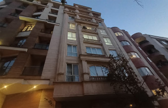 قیطریه 167متر 3خواب رو به آفتاب