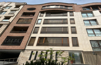 نیاوران شمال کاخ 205متر 3خواب تک واحدی